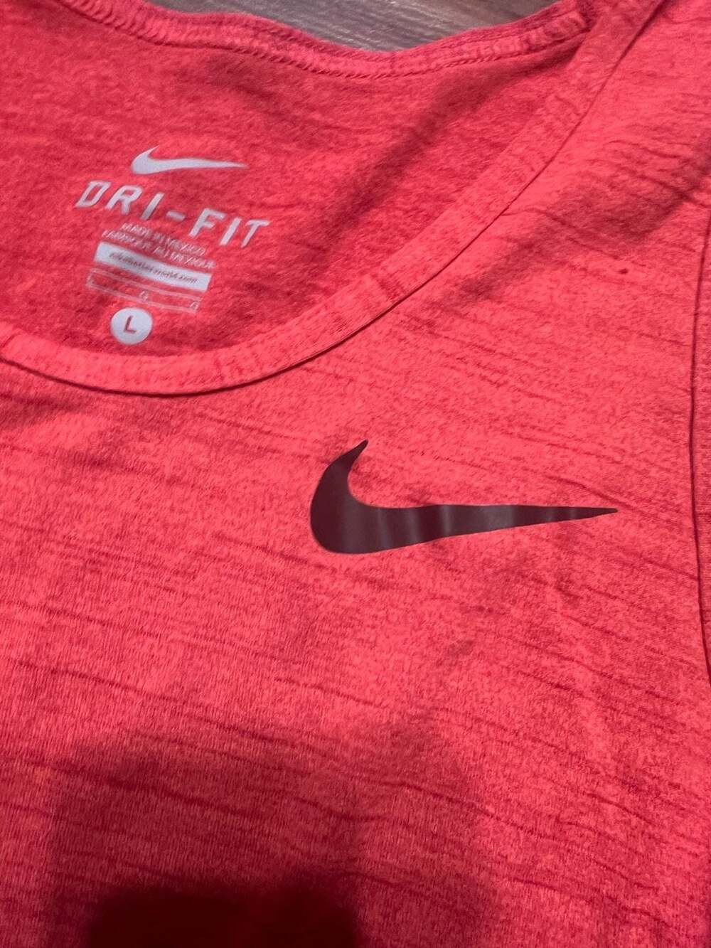 Nike - Picture 2 of 3